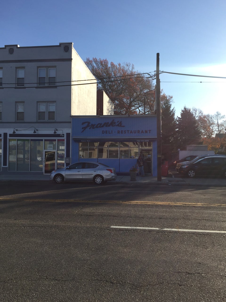Frank's Deli & Restaurant