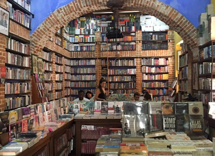 Ábaco Libros y Café