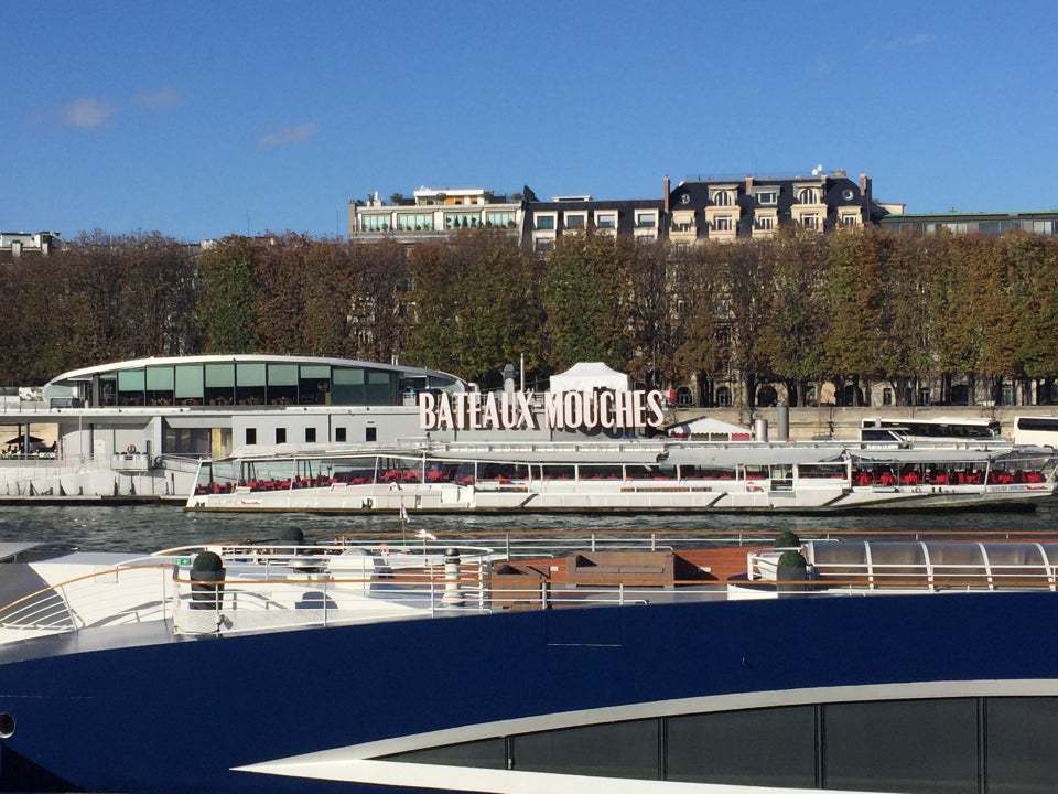 Photo of Bateaux-Mouches