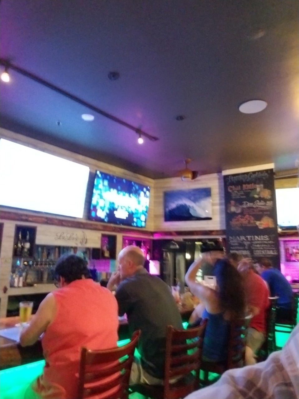 Photo of Lulu's Restaurant Waikiki