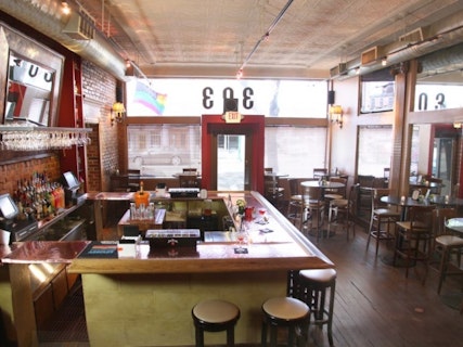 Bistro 303