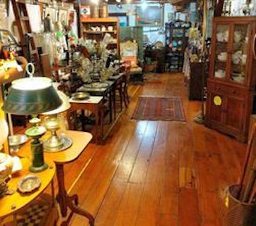 Old Lumberyard Antiques