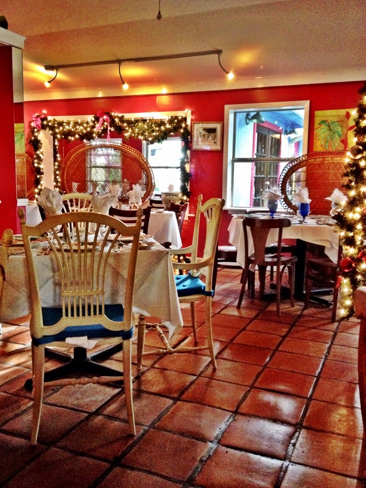 The Real Macaw Restaurant
