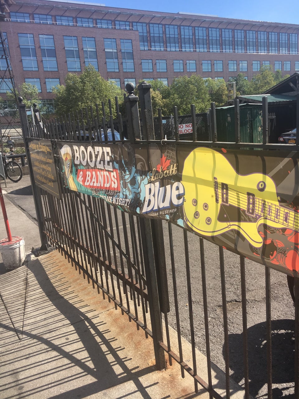 Photo of Dinosaur Bar-B-Que