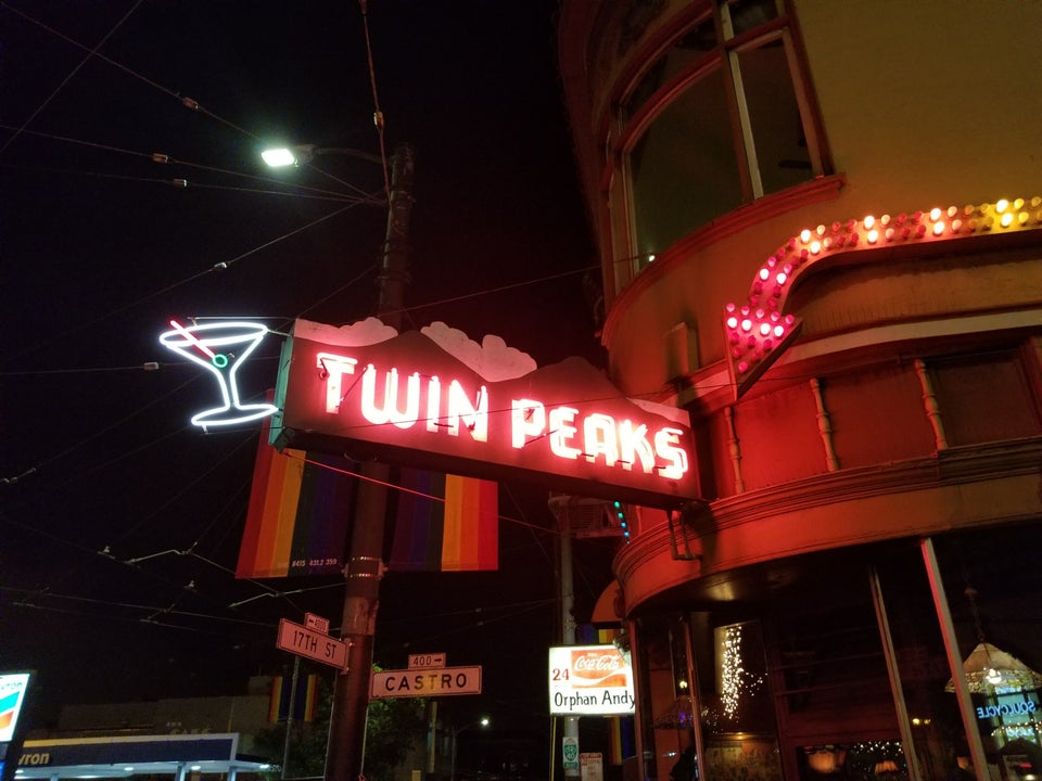 Photo of Twin Peaks Tavern