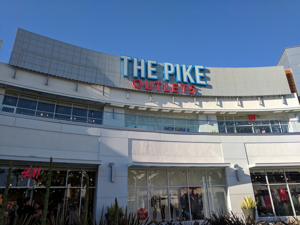 The Pike Outlets