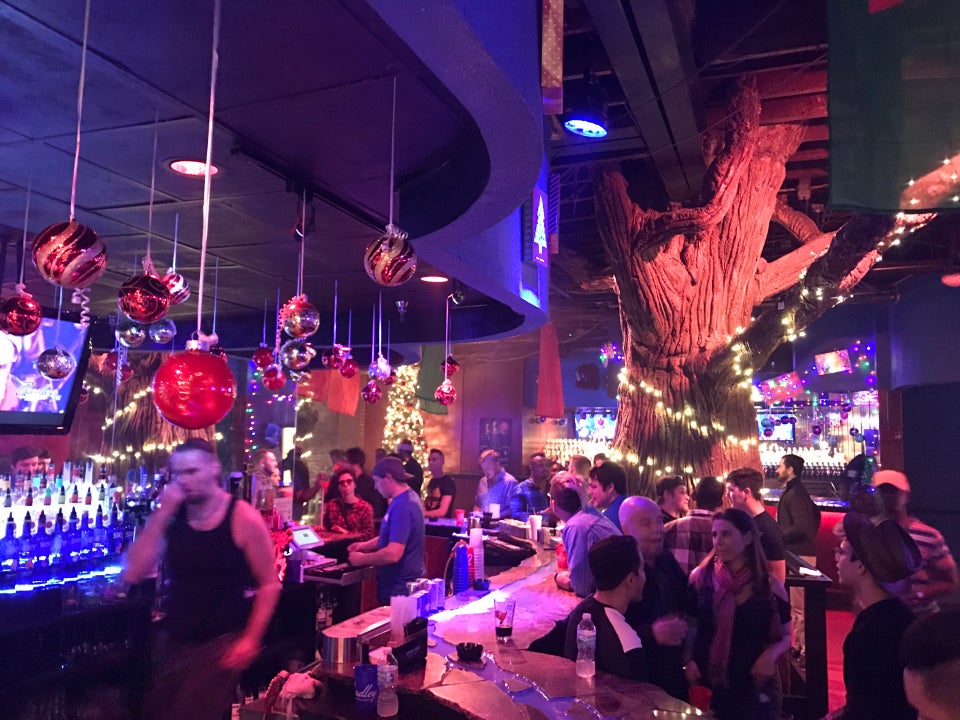 Photo of Bradley's on 7th