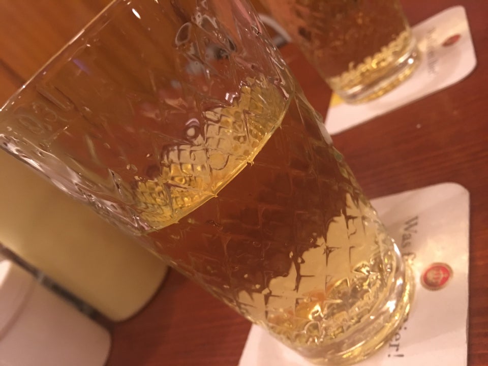 Apfelwein-Wirtschaft Fichtekränzi