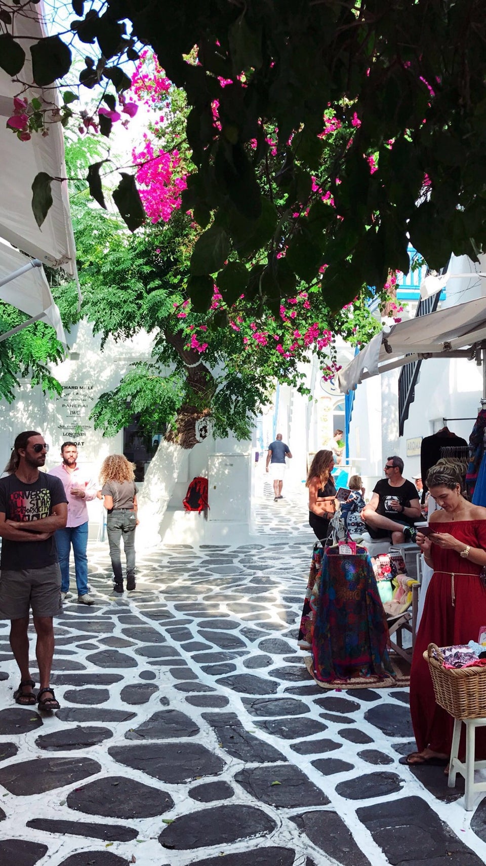 BAKALO Greek Eatery Mykonos