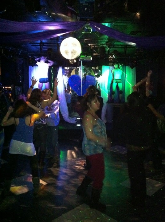 Club 200